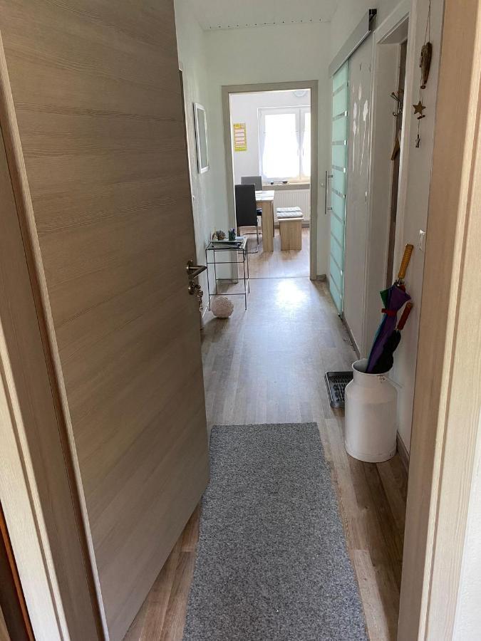 Ferienwohnung Zur Roni ทรอยช์ทลิงเงน ภายนอก รูปภาพ