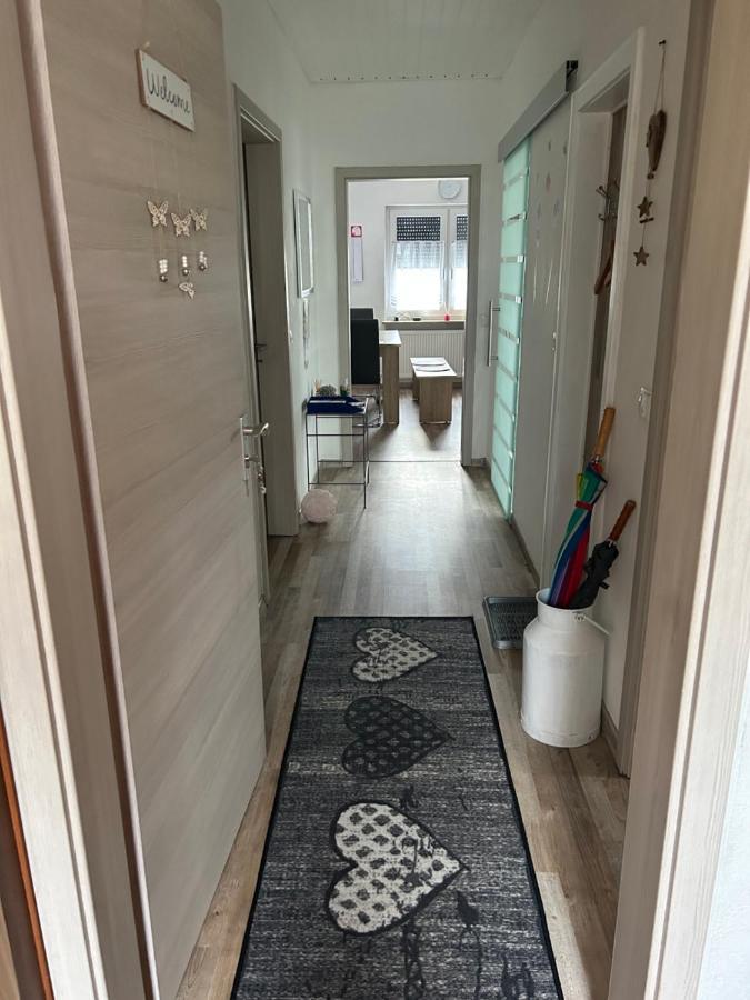 Ferienwohnung Zur Roni ทรอยช์ทลิงเงน ภายนอก รูปภาพ